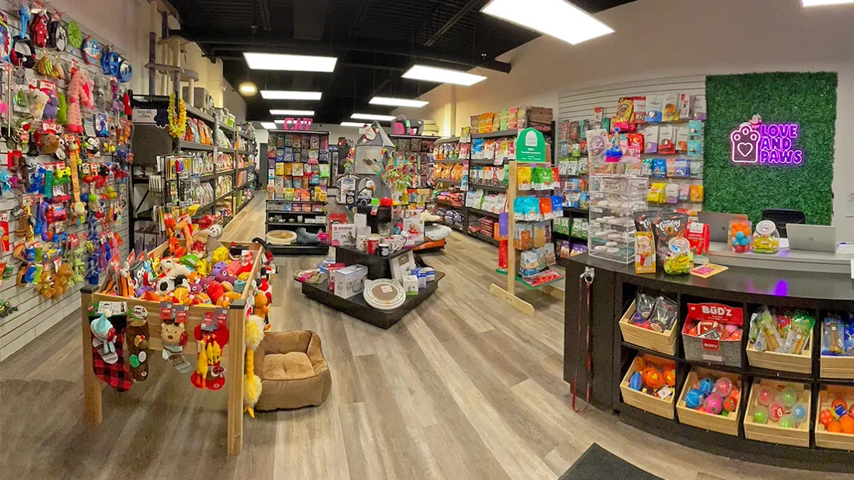 LOVE AND PAWS store interior